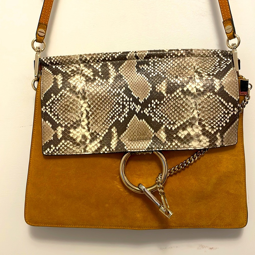 CHLOE FAYE SUEDE CALFSKINBAG TRIFOLD
